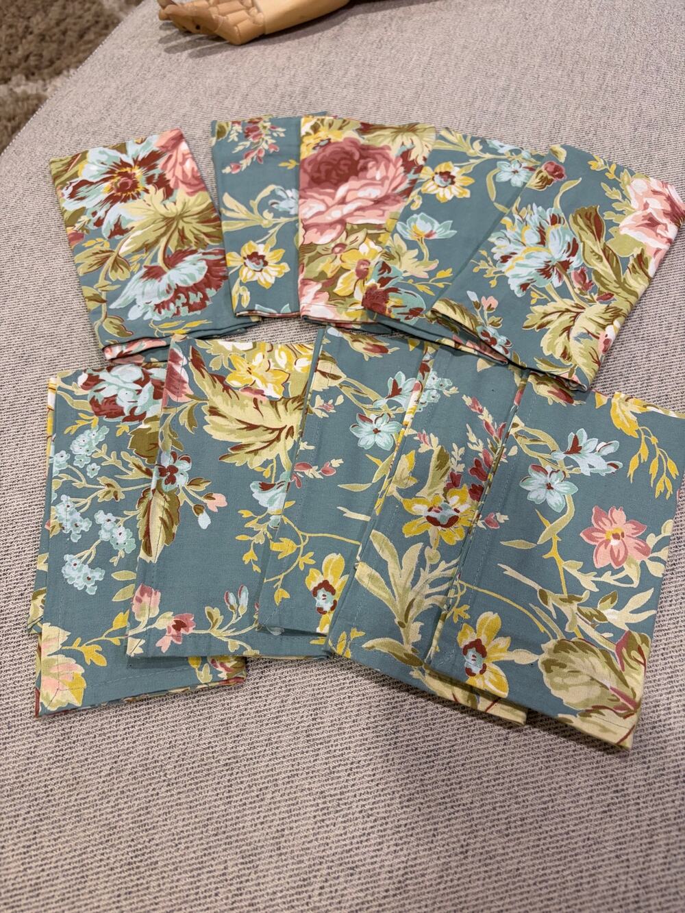 Set of 10 April Cornell Dinner Napkins 100% Cotton Floral Teal Blue Yellow